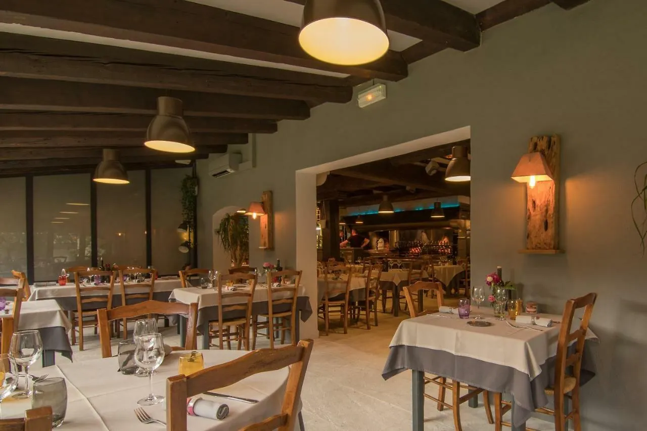 Le Vallon De Gayet Hotel Mouries